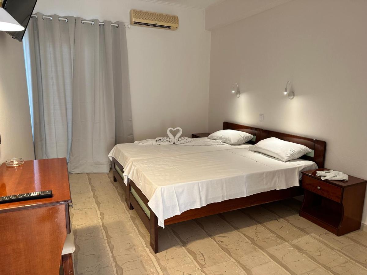 Aggelos Family Hotel Moraitika Extérieur photo