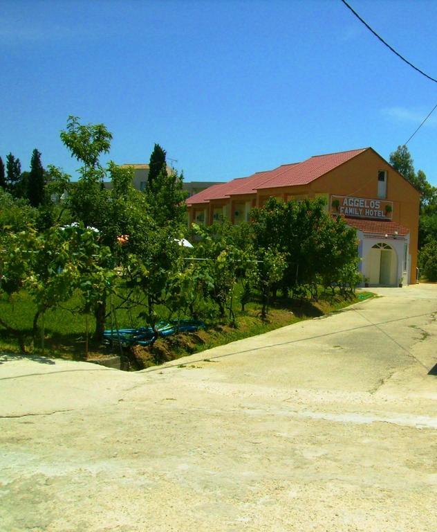 Aggelos Family Hotel Moraitika Extérieur photo