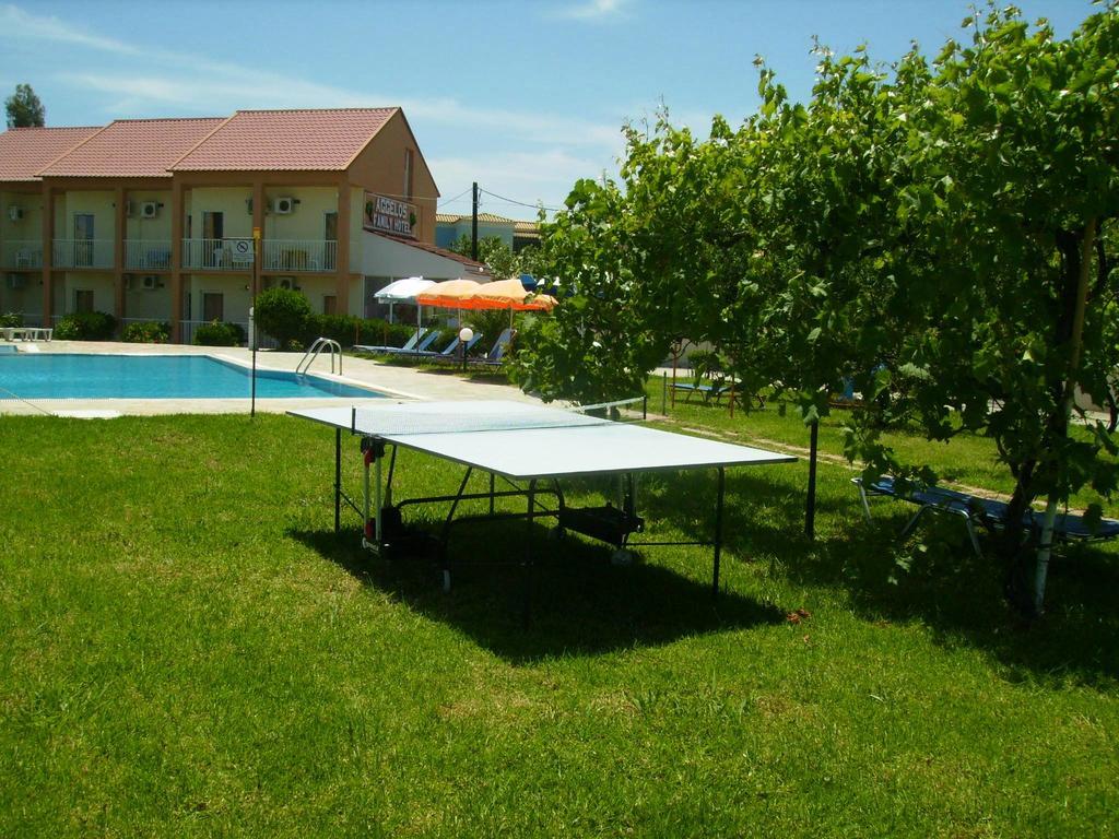 Aggelos Family Hotel Moraitika Extérieur photo