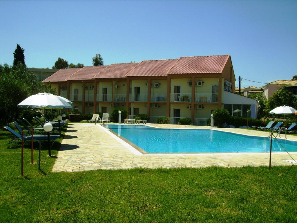 Aggelos Family Hotel Moraitika Extérieur photo